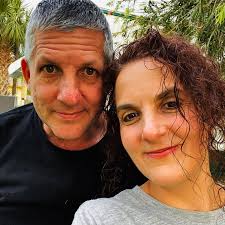 Who can repair or replace AC duct work under a house in Hudson Beach?