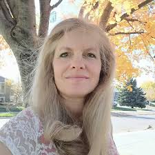 Amazon.com: Lori Rea: books, biography, latest update