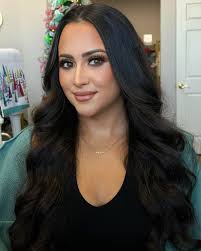 Insanely beautiful Mel 🤍...