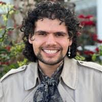 Manuel Facio's Instagram, Twitter & Facebook