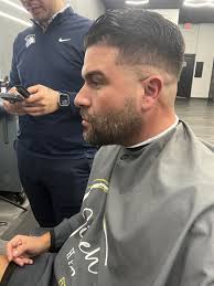 ASKED FOR A LOW FADE AND GOT THIS… DO I SAY SOMETHING?? My go to barber  called in sick so I get the substitute. Dude says he's going to the  bathroom, disappears