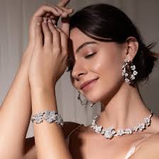 The Tessa Multi-Diamond Ring