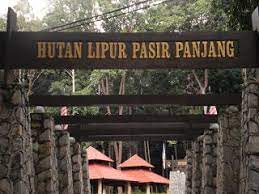 Padang pasir adalah salah satu tempat di muka bumi yang memiliki suhu yang tinggi di siang hari. Facebook