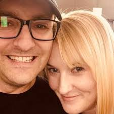 Shannon Vieth's Instagram, Twitter & Facebook