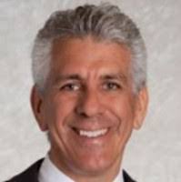 Efren Alba's Instagram, Twitter & Facebook