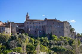Palazzo dei Papi (Viterbo) - Wikipedia