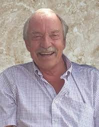 Steven Chartrand's Instagram, Twitter & Facebook