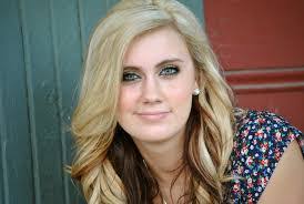 Amber Barham's Instagram, Twitter & Facebook