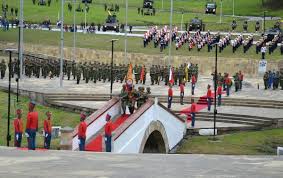 During the operations, the colombian navy monitored over 400 watercraft near the coast of somalia. Dia Nacional De La Batalla De Boyaca Red Academica