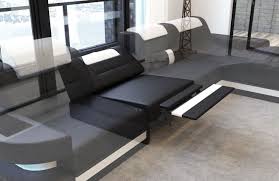 Verwenden sie unser modell als raumteiler oder stellen sie es in eine geeignete ecke. Relaxe Funktion Fur Unsere Polstersofas Elektrisch Verstellbar In 2020 Ecksofas Sofa Stoff Modernes Ledersofa