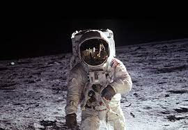 Das europäische astronautenkorps ist die gruppe der aktiven astronauten der europäischen weltraumorganisation (esa). Apollo Astronauten Gab Es Doch Spatfolgen Auffallende Haufung Von Herz Kreislauf Erkrankungen Bei Weltraumveteranen Scinexx De