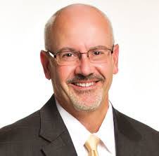 Aaron Mink's Instagram, Twitter & Facebook