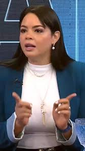 Cada chequeo cuenta; cada vida importa. Con el programa #Chequéate, se  puede detectar a tiempo el cáncer de mama, próstata y cervicouterino. Tu  salud es prioridad. Nunca es tarde para cuidarte. ✨