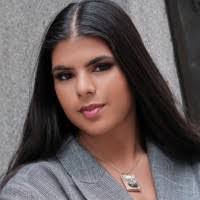 Sadia Ali's Instagram, Twitter & Facebook