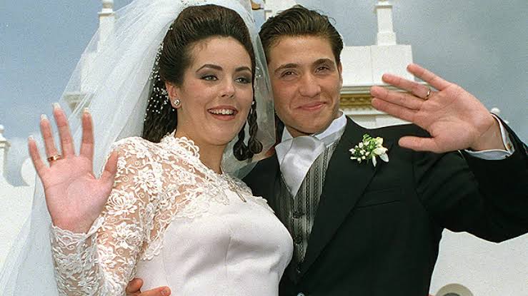 Cristina Cárdenas asegura que vio cómo Antonio David maltrataba a Rocío  Carrasco: "Es un psicópata"