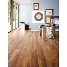 Wickes Madera Light Hickory Laminate Flooring Flooring Laminate Flooring Diy Inexpensive Flooring