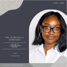 BEGIN A WEEKLY EXAMEN PRAYER⁣ The Examen Prayer is a reflective practice,  offering you time to review your week (or day) in the presence of God and  discover when you experienced consolation (