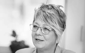 Ingrid remmers is a german politician. Nl75sloizyfbvm