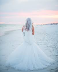 Say I Do To A Beach Wedding Annacalhoon Beach Wedding Fort Walton Beach Holiday Inn