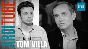 Tom Villa face à Robert Ménard, Guy Carlier ... chez Thierry Ardisson