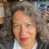 Bethany Leal's Instagram, Twitter & Facebook