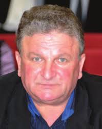 Dlaczego kandydat PiS nie wspiera... kandydata PiS