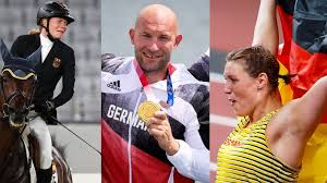She got the gold medal of the relay event at the 2012 world championships. Smh6vdnjl2o91m