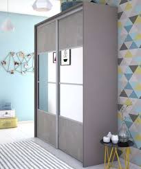 20 Idees Deco Avec De La Peinture Porte Placard Porte Placard Coulissante Placard Coulissant