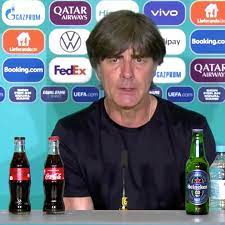 Bundestrainer joachim löw steht im fokus lauter kritik. Em 2021 Interview Von Joachim Low Lasst Fans Schmunzeln Stern De