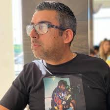 Robby Gordon off the start in P6 at the @kingshocks 38th SCORE San Felipe  250 📹: Chupacabraoffroad @bfgoodrichtires @Ford @methodracewheels  @sylvaniaautomotive @vpracingfuels @polarisrzr @optimabatteries  @autozonemexico @ruggedradios @kingshocks ...