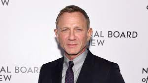 He is best known for playing james bond in the eponymous film series, beginning with casino roya. Nh0glyjcz4n6vm