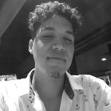 Oye Isabela P.R. har lagt till ett nytt...