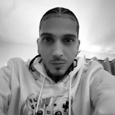 Drop yall 2k26 builds tryna see what's the go to build..