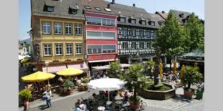 Wir gehen die hauptstraße entlang bis zur stadtkirche offenburg. Offenburger Fahrradtour Radtour Outdooractive Com