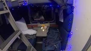 Entdecken sie die volkswagen familienautos und konfigurieren sie sich ihres direkt online. Family Bedroom On Amtrak Empire Builder Youtube