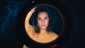 Portraits With An Led Ring Light Great Lighting Easy To Carry And Lots Of Fun Learn Photography By Zoner Photo Studio