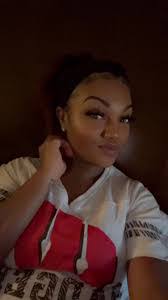 Tanesha Collins's Instagram, Twitter & Facebook