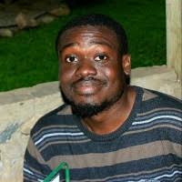 900+ profilů „Awosika“