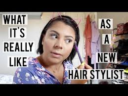 THE REALITY OF BEING A NEW HAIR STYLIST