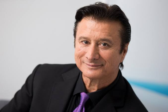 Steve Perry Interview: New Acoustic Album, Journey's Legacy