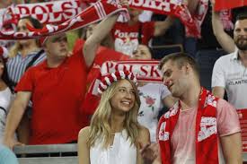 Mecze plusligi i pucharu polski, spotkania wielu lig europejskich, międzynarodowe puchary i rozgrywki reprezentacyjne. Mecz Siatkowki Polska Niemcy Zobacz Kibicow W Atlas Arenie W Lodzi Zdjecia Lodz Nasze Miasto