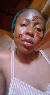 woman bringing nothing to relationship