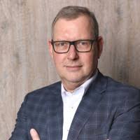 30+ Profile mit dem Suchbegriff „Mike Kohl“