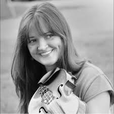 Went to visit our friend Raina at her new place, the Seaview, in Hope.  Dreamy.