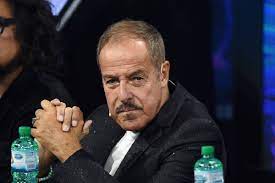 Jun 05, 2021 · l'orgoglio italiano verrà fuori sempre, in tutti i minuti che giocheremo e daremo il massimo ogni secondo. Chi E Massimo Lopez Attore Comico Del Trio Con Solenghi E Marchesini