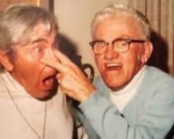 The Three Stooges were no strangers to #Pittsburgh. The first photo is from  1937, the second, taken at Kennywood Park in the early 1960s. Not only did  the Stooges visit multiple times (