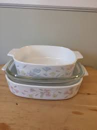 Check spelling or type a new query. Three 3 Piece Retired Corningware Set In Pastel Bouquet Retired And Rare Pattern A 2 B A 10 B Corningware Vintage Dishes Pastel Bouquet