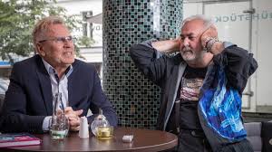 Seine prominenten kundinnen und freunde trauern um den meister seines faches, der für viele nicht nur. Du Standest So Nuttos Hinterm Tresen B Z Berlin