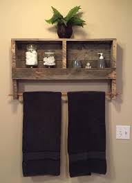 Palette De Bois Porte Serviette Diy Idees Pallet Furniture Outdoor Diy Furniture Rustic Bathroom Decor