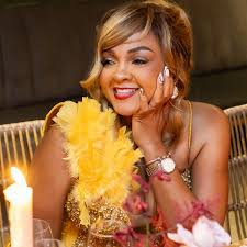 At Comerica Bank, we've been over here connecting with colleagues and  inspiring women with our signature annual CEO dinner with Curt Farmer. ✨  I'm incredibly honored and grateful to lead this dynamic